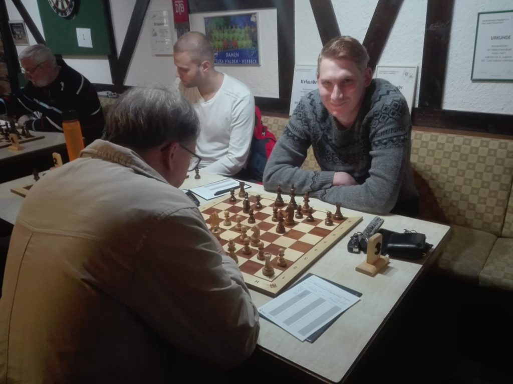Bezirksliga 2022/23: Eine Zusammenfassung der bisherigen Runden