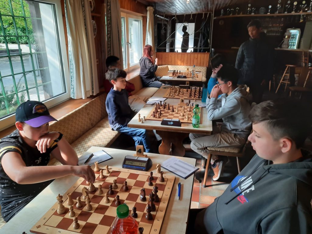 Jugendverbandsliga 23/24, Runde 1: Knappe Niederlage gegen die Gäste aus Weidenau